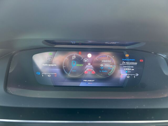 PEUGEOT 408 GT 1.6 PHEV 225 BHP AUTO SPANISH LHD IN SPAIN 28000 MILES SUPER 2022